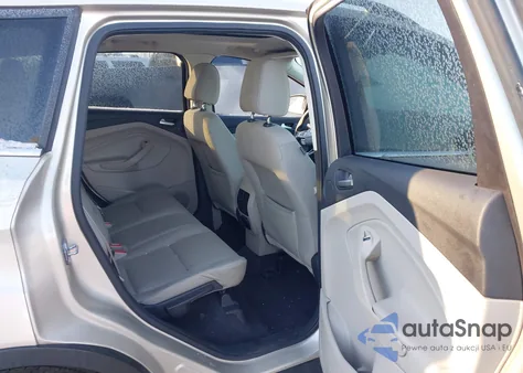 2017 Ford Escape Se z USA, uszkodzony, nr VIN 1FMCU9GD0HUB22498